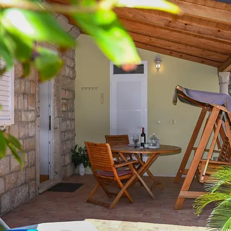 La Rocca Apartment *